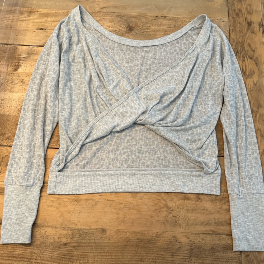 Lorna Jane Cross Back Long Sleeve Shirt